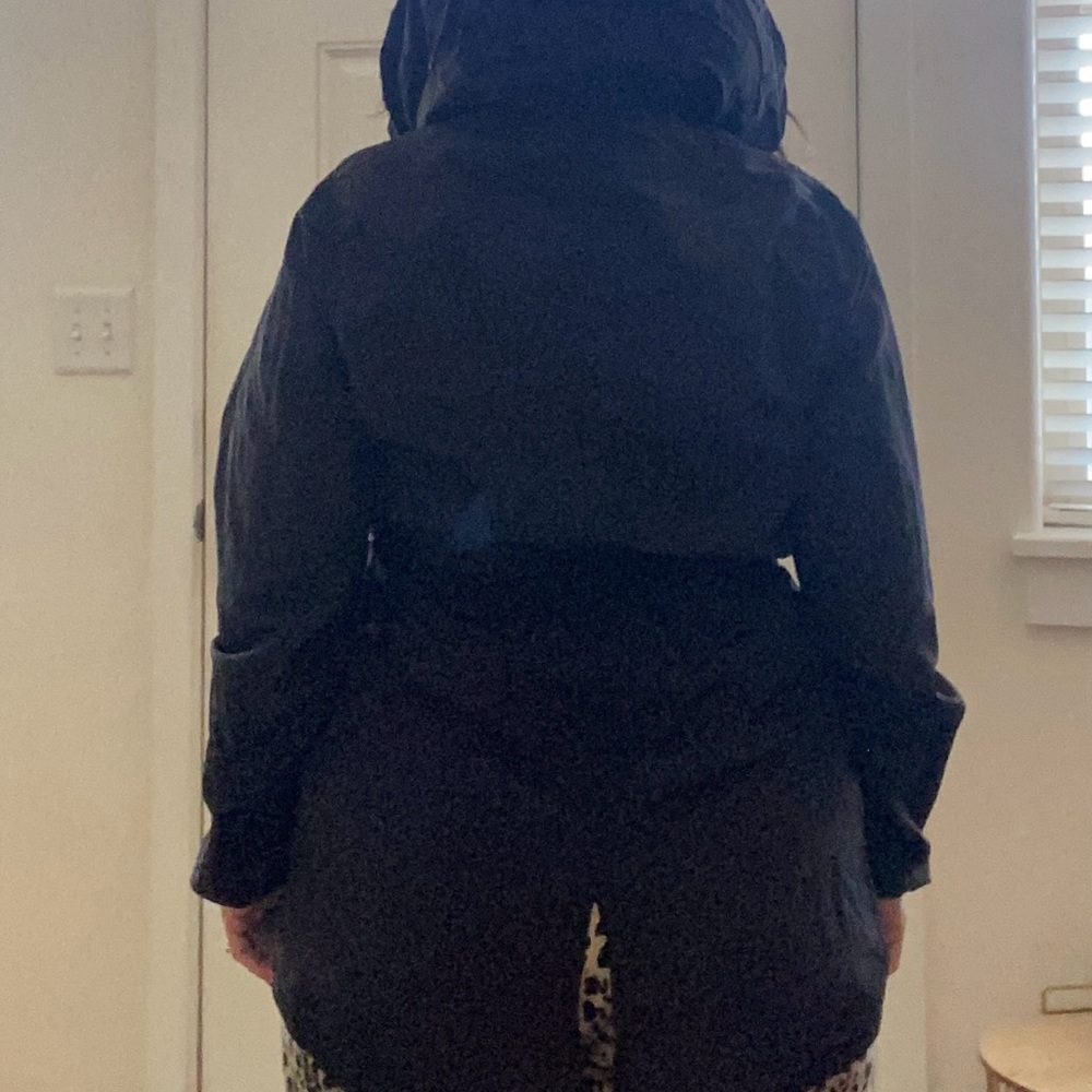 Light Shell Jacket - image 3